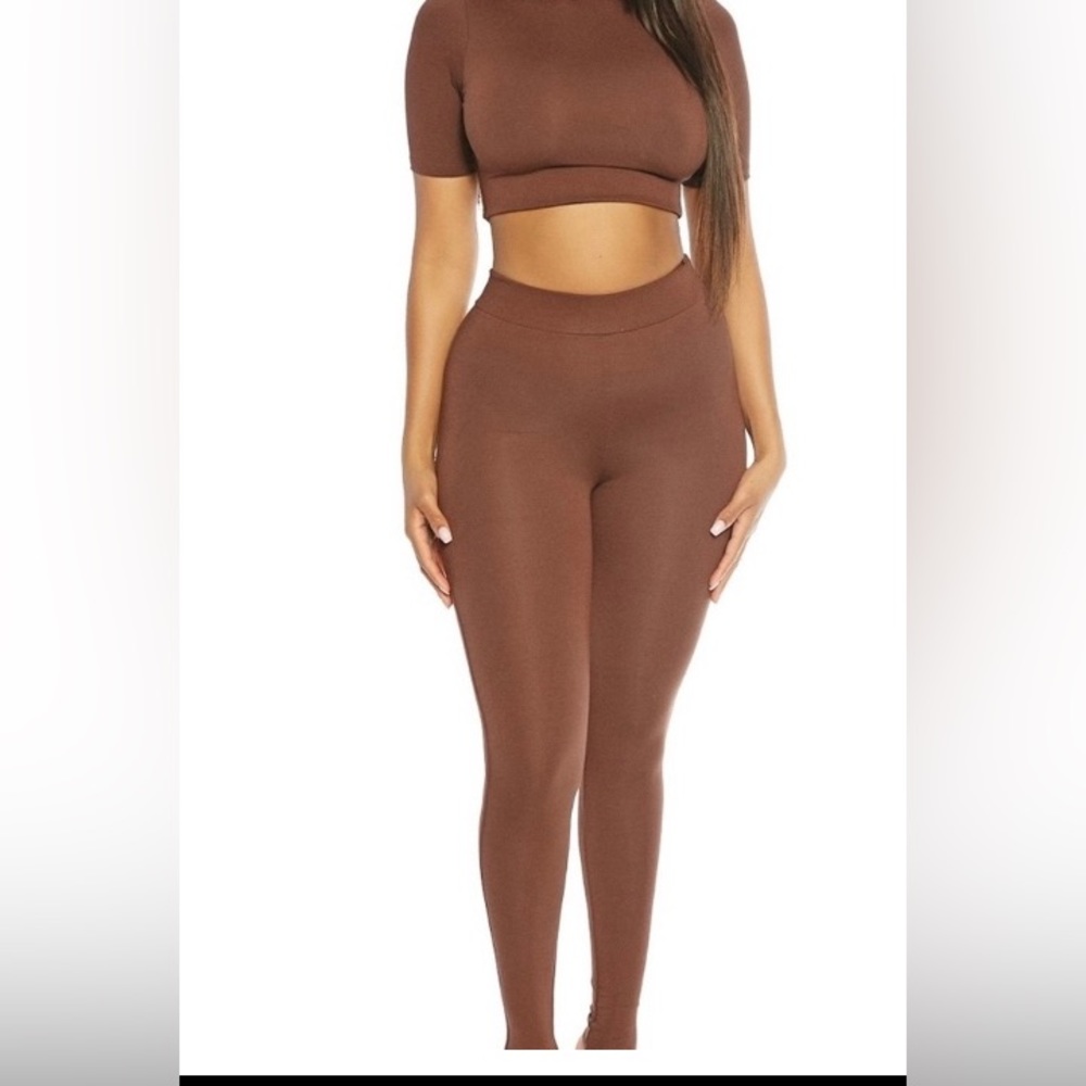 Chocolate Naked Wardrobe leggings